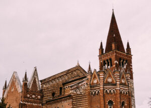 Wypożyczalnie samochodów Werona