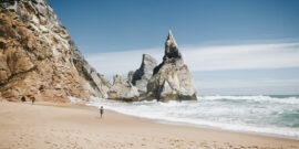 Najpiękniejsze plaże Portugalii do odwiedzenia tego lata
